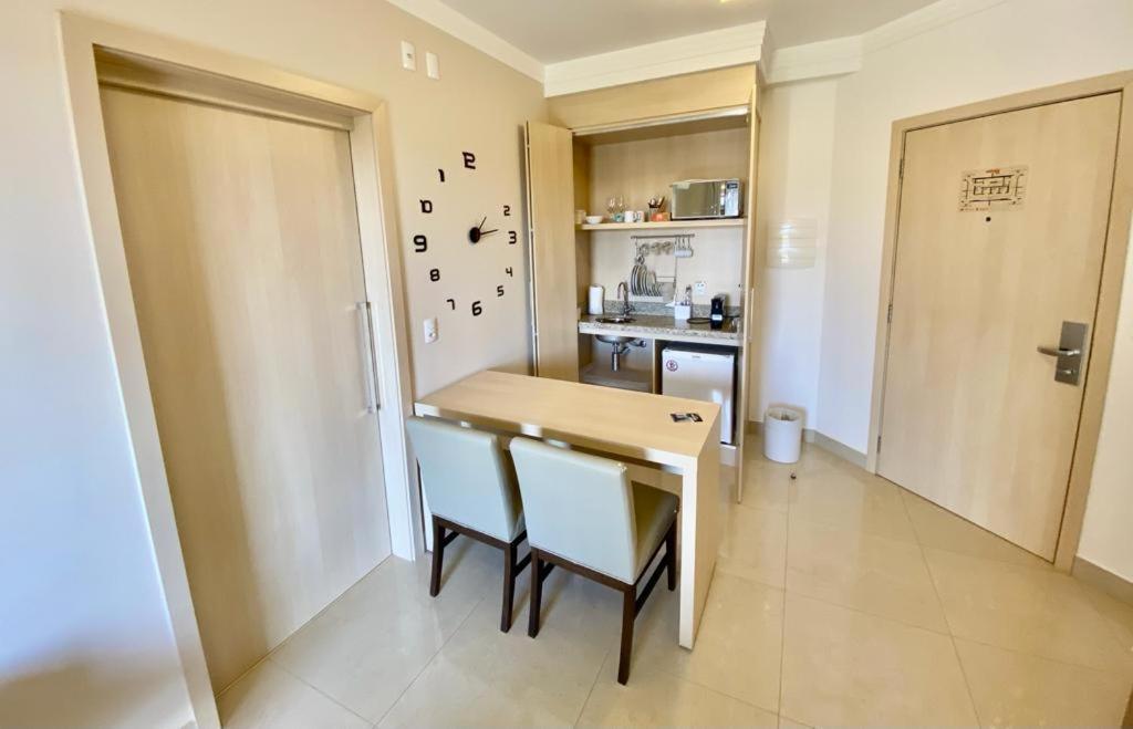 Flat Completo Com Servicos Em Hotel 5 Estrelas Ribeirão Preto Eksteriør billede